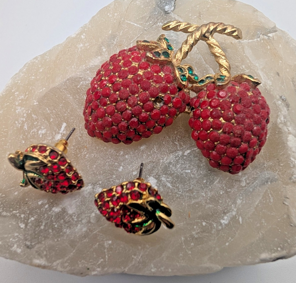 VTG Double Strawberry Rhinestone Brooch and Stud Earrings Curated SET